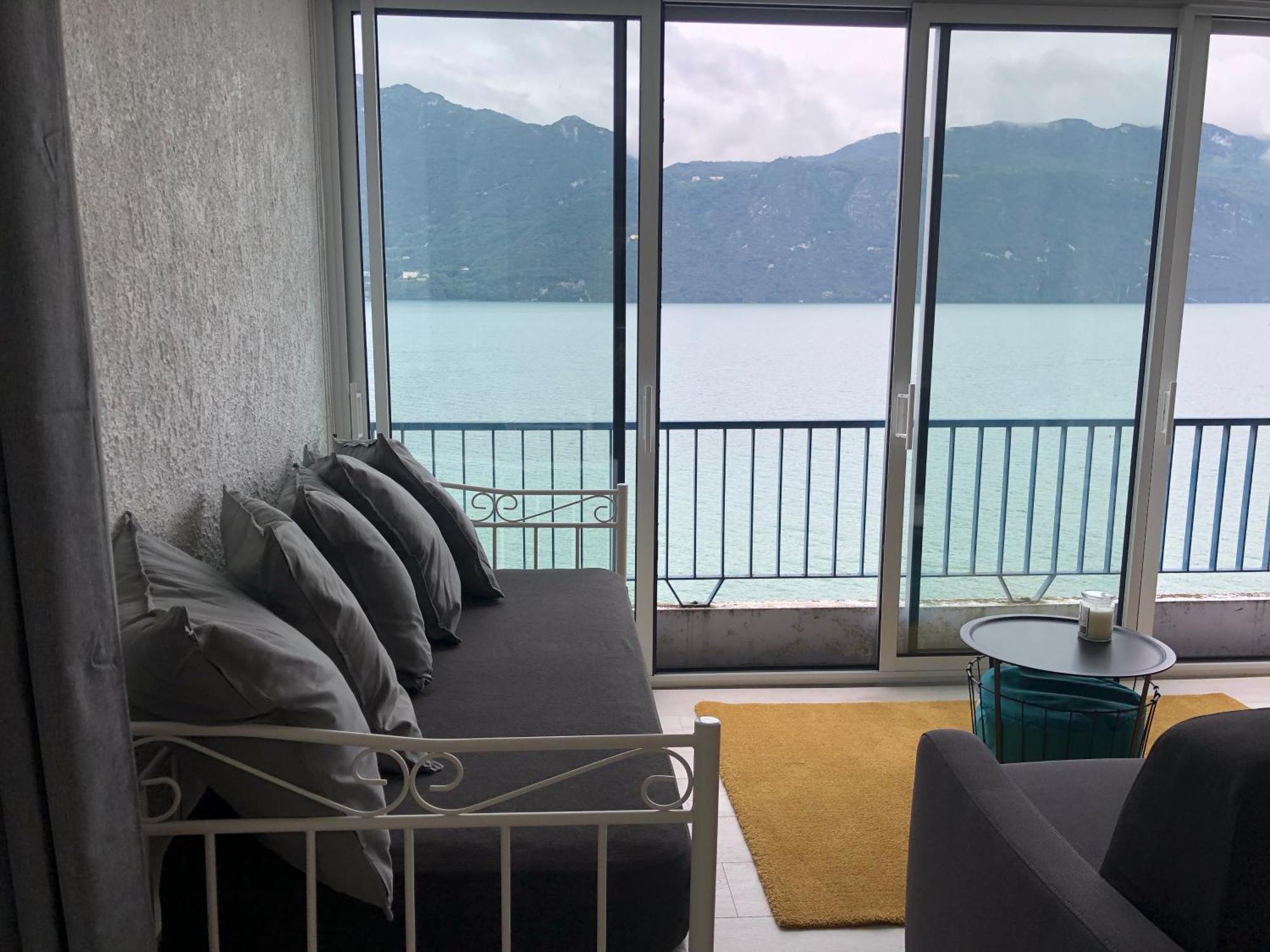 Le Lamartine, Vue Magnifique Face Au Lac Du Bourget Aix-les-Bains Esterno foto